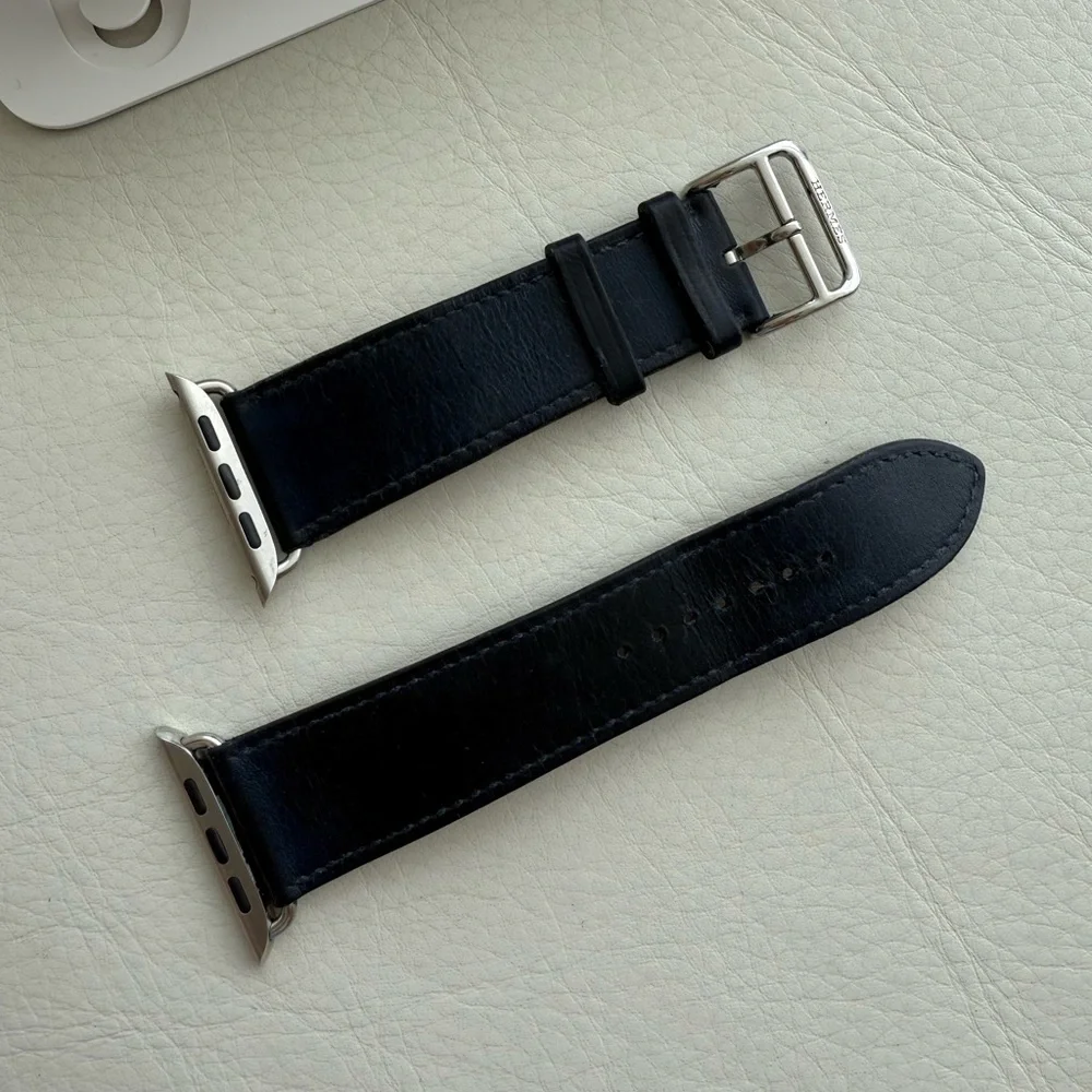 Hermes Navy Single Tour Leather 45mm Apple Watch Band - Picture 9 of 12